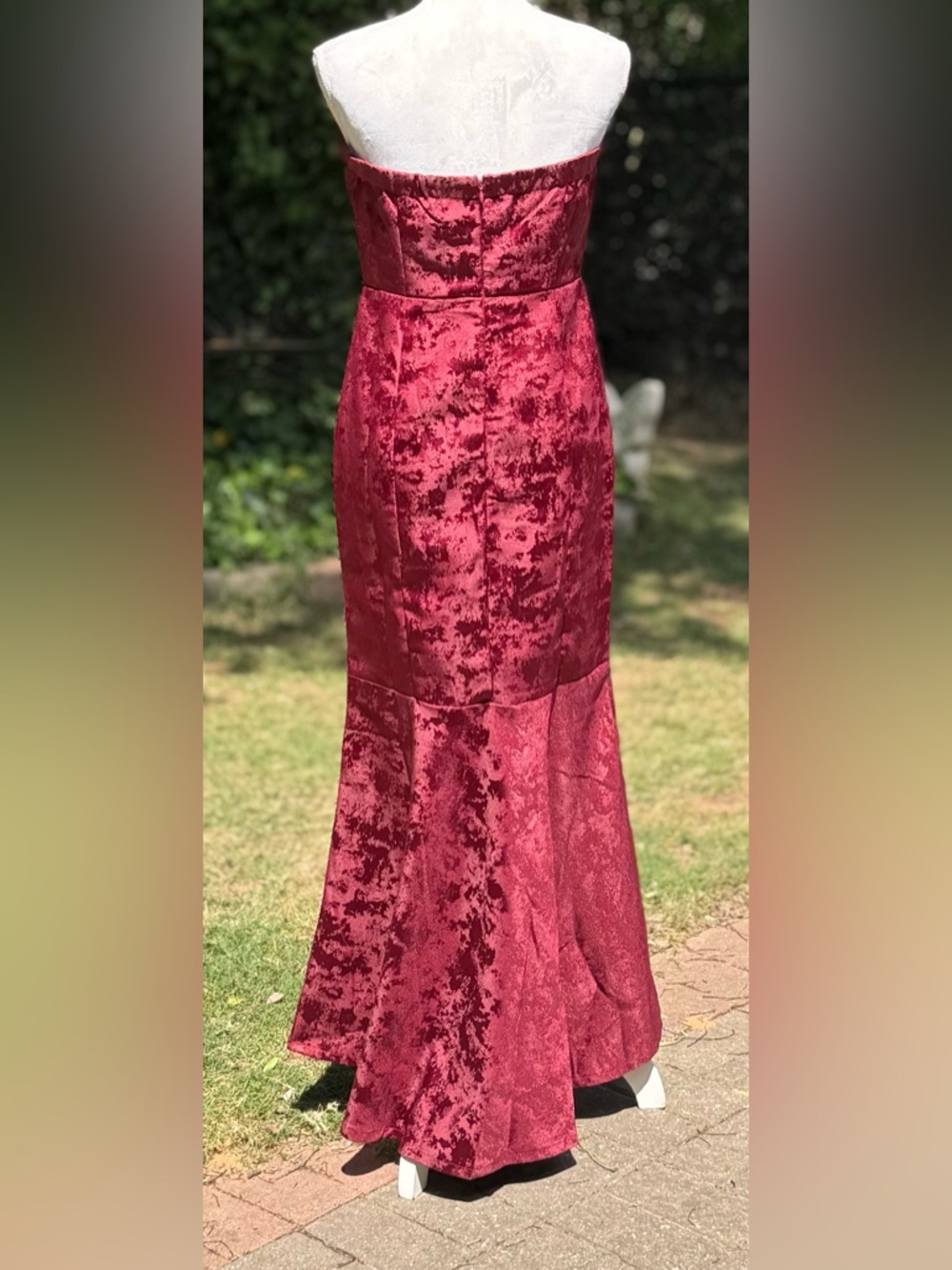 🦋 Vici Strapless Lace Mermaid Gown - Burgundy - Picture 7 of 15